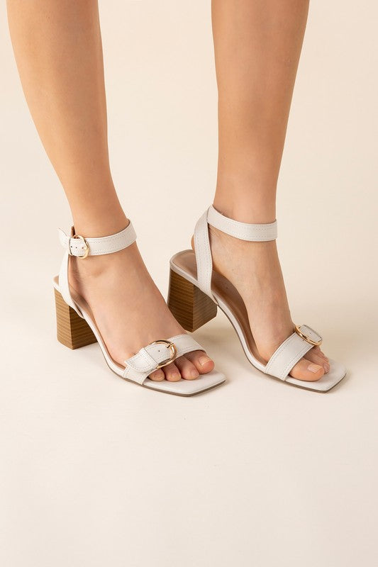 TREATY-S Buckle Sandal Heel Fortune Dynamic