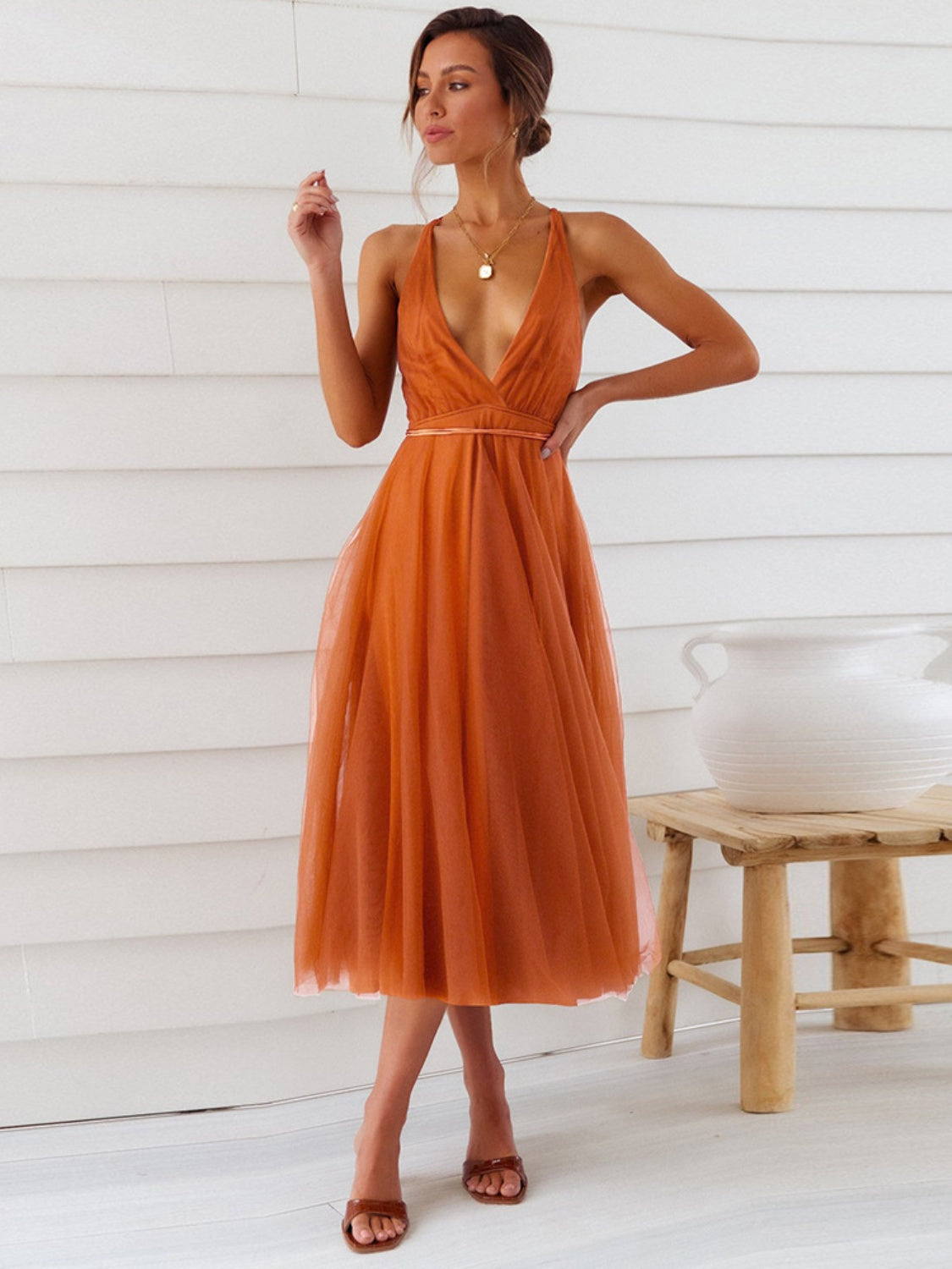 Backless crisscross sleeveless midi dress_Terracotta_Freda fashion