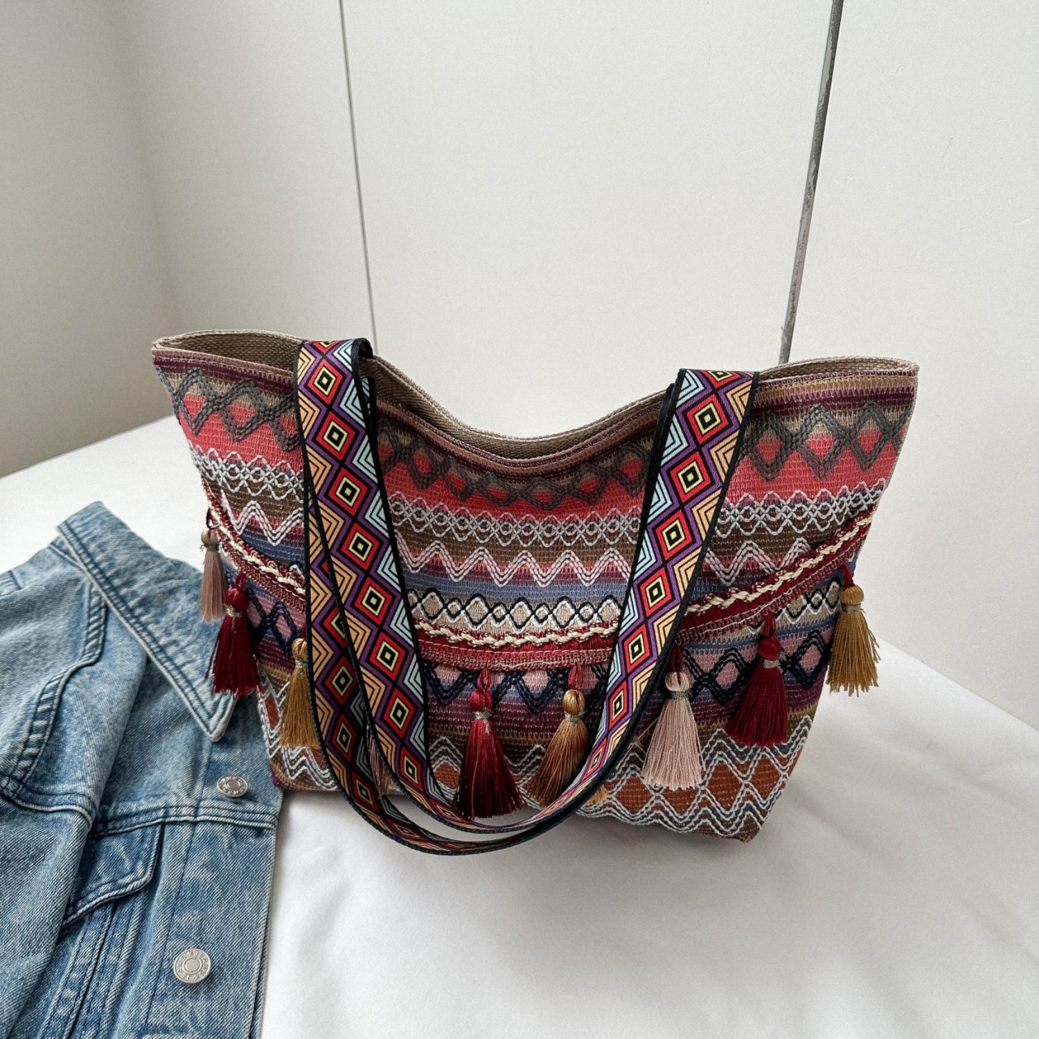 Printed Tassel Detail Tote Bag Trendsi