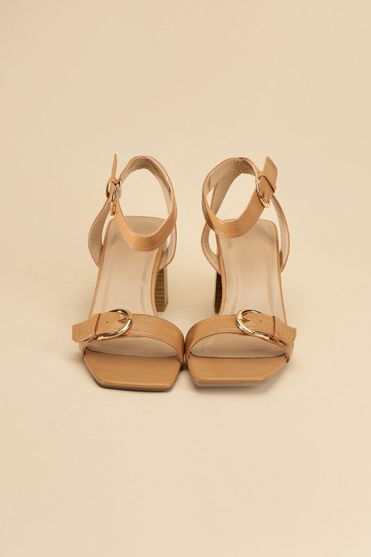 TREATY-S Buckle Sandal Heel Fortune Dynamic